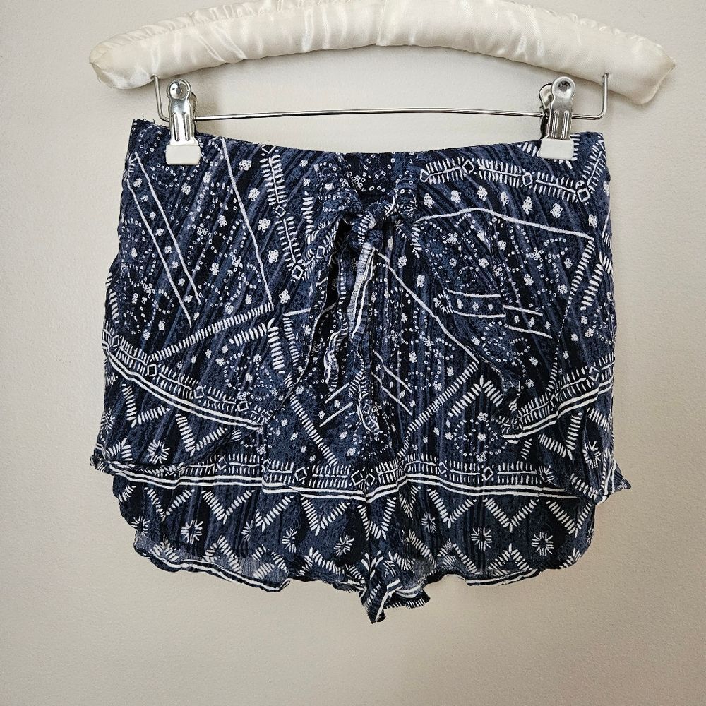 Abercrombie & Fitch Shorts Faux Wrap Tie Blue White Patterned Stretch Casual - Picture 10 of 10
